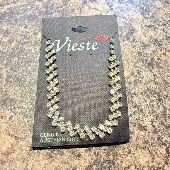Vieste Jewelry - NWT Vieste Austrian Crystal Necklace